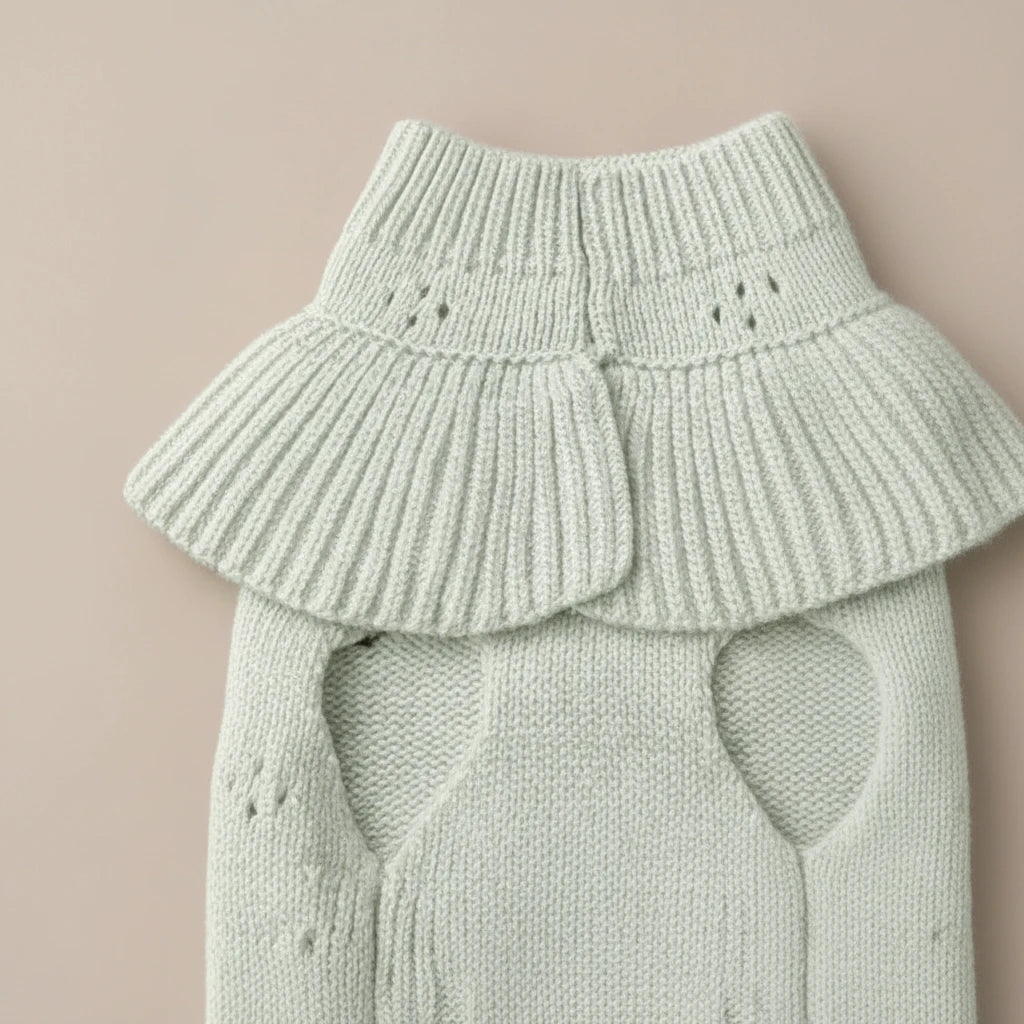 Mona & Milo Whisper & Bloom knit sweater, cozy coats and jackets in soft knit fabric, with a stylish, relaxed fit.